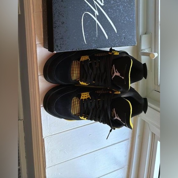 Air Jordan 4s Thunders (yellow & black) - Picture 3 of 3